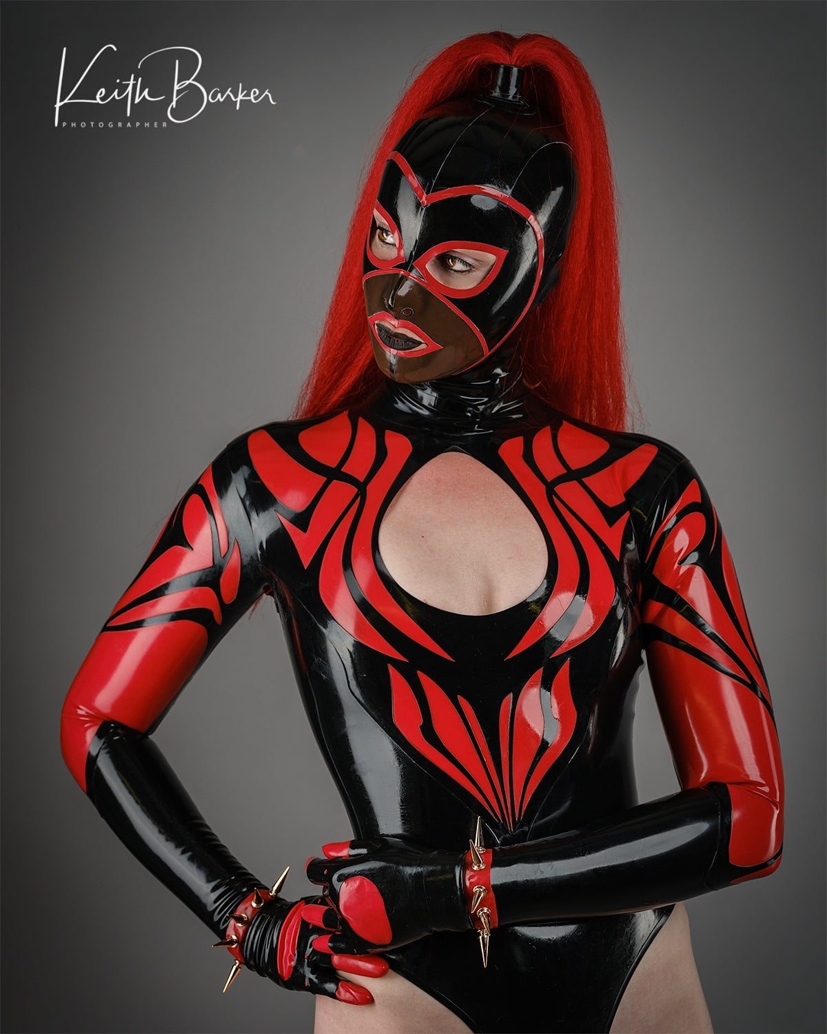 Crossdresser Story: Heißer Latex Catsuit Sex